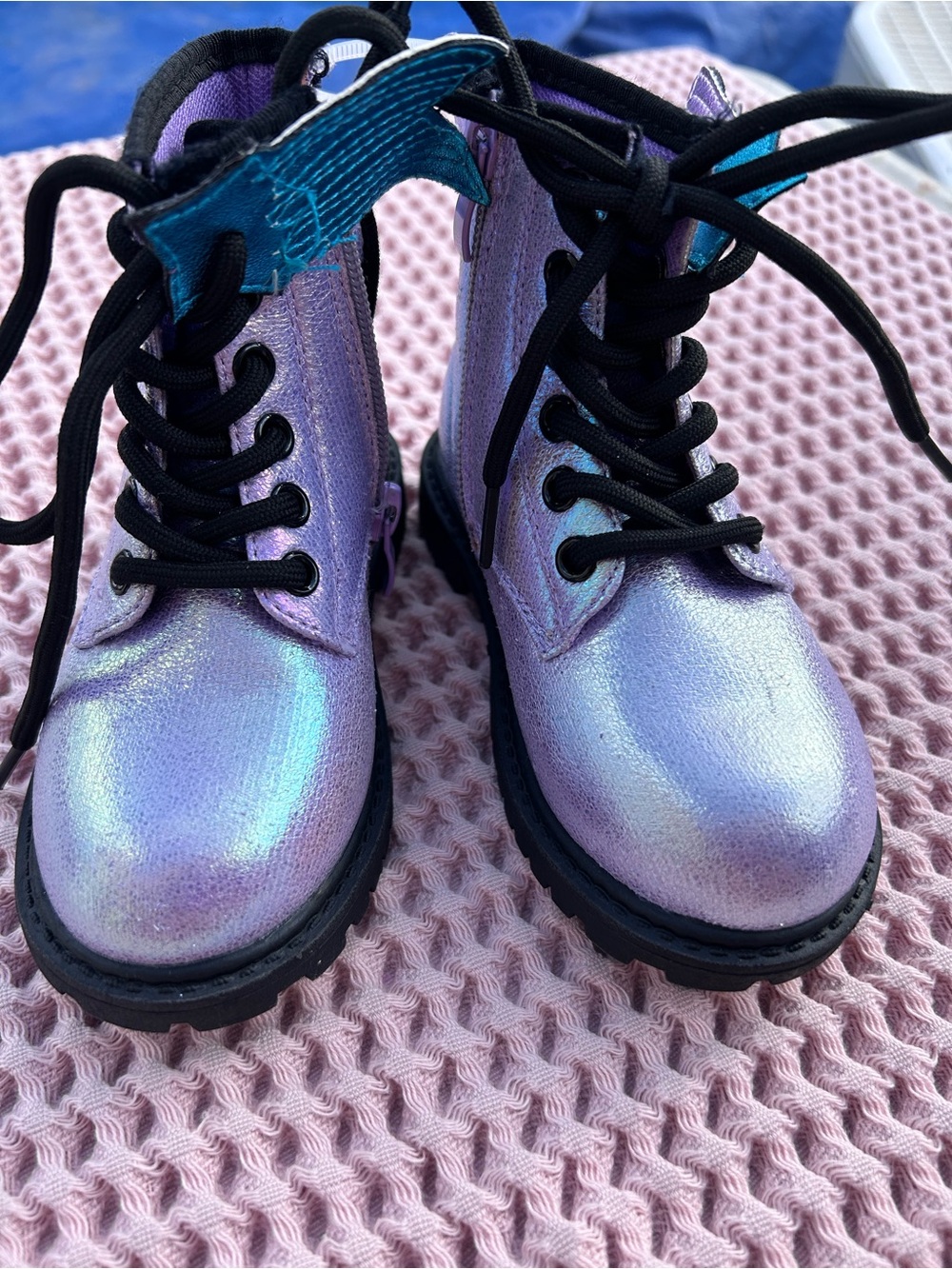 Harper Canyon Iridescent Purple Lace-Up Kids Boots